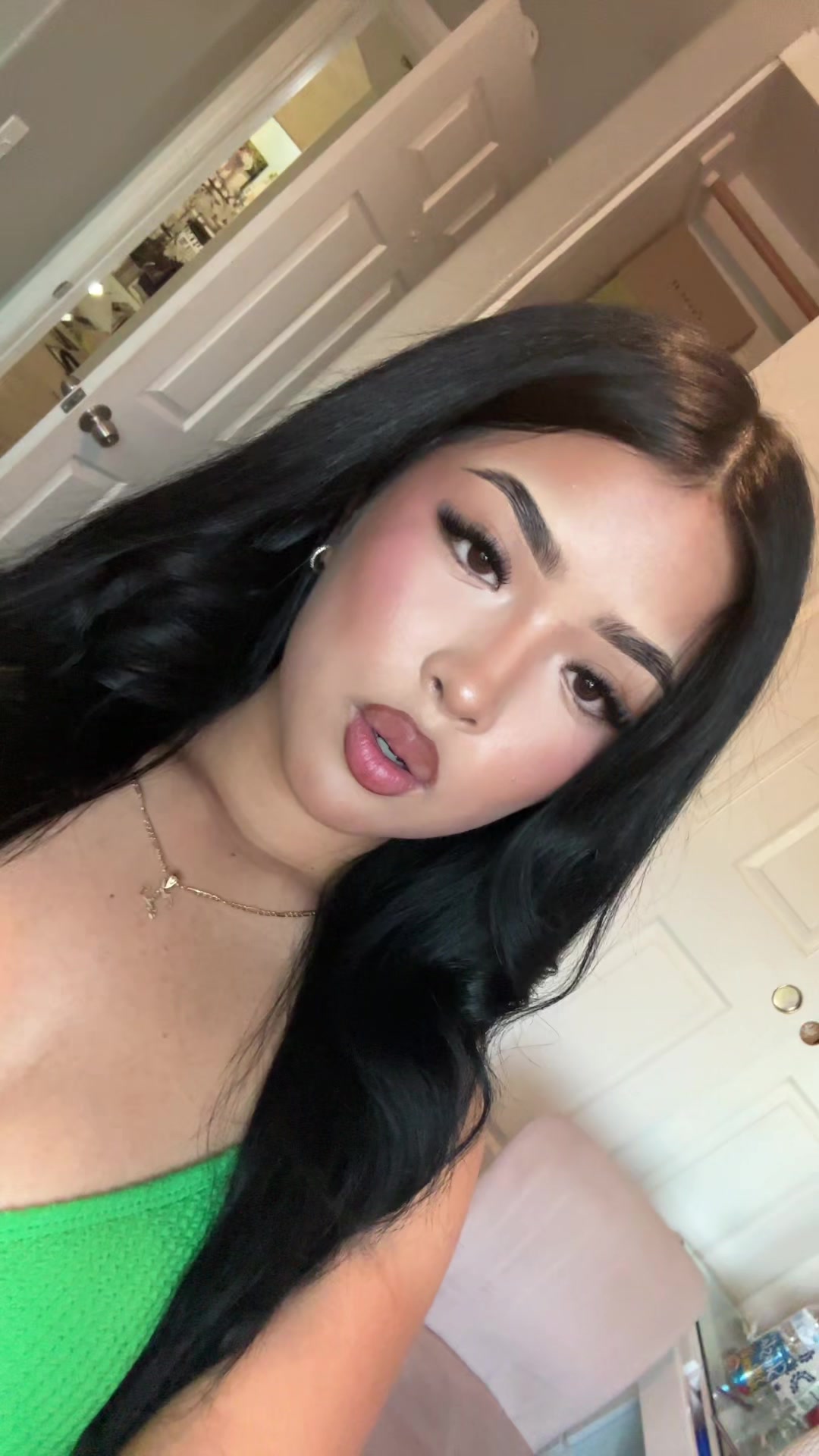 @𝐋.𝐑