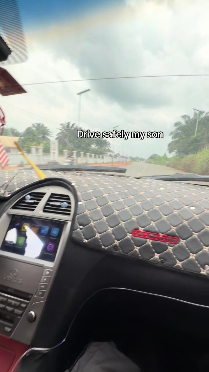 @ 𝐿𝑒𝓍𝓊𝓈 𝒷𝑜𝒾 