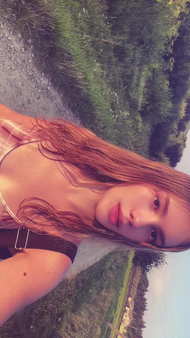 @льоля💋💋💋