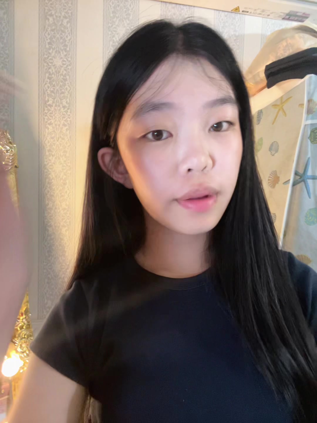 @Horr>.<