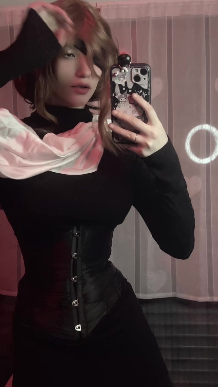 @𝑀𝑜𝓍_𝓍𝓎