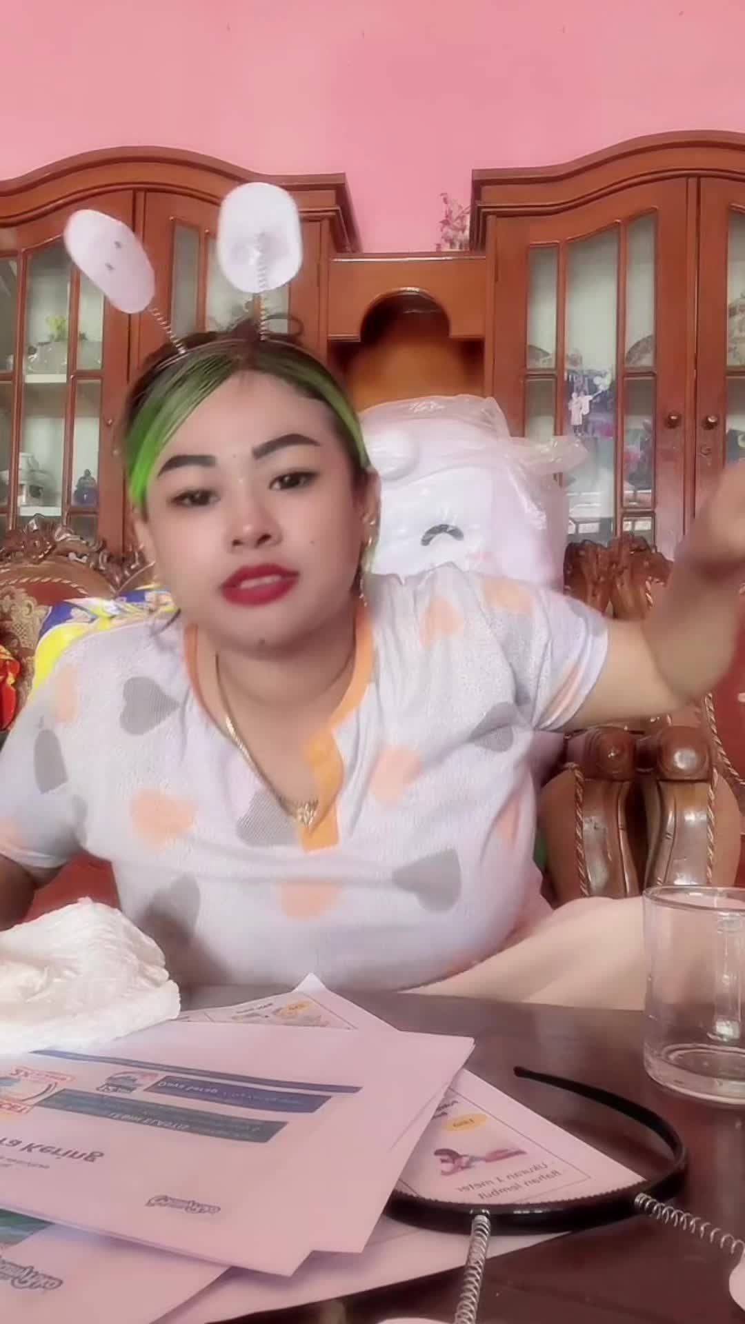 @Tante Lala Oficiall