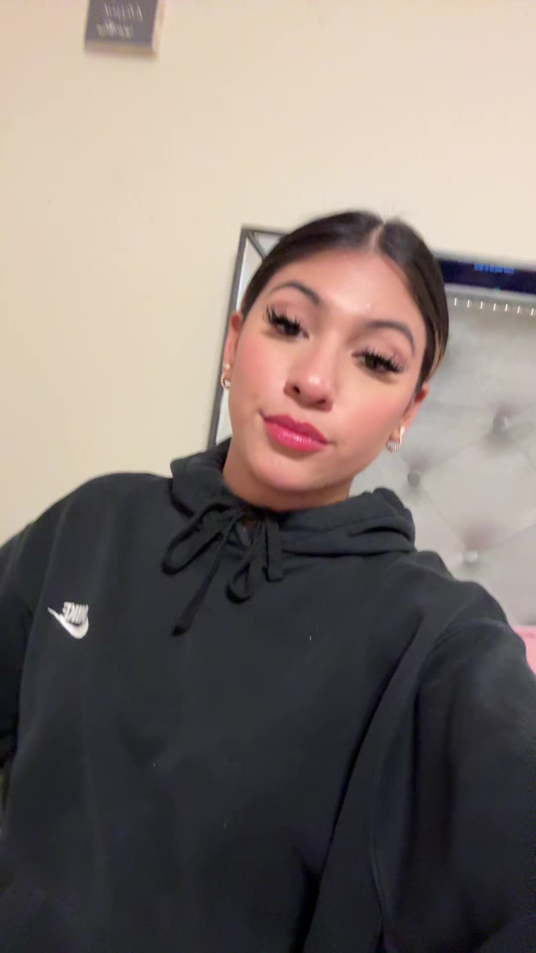 @Ayelyg