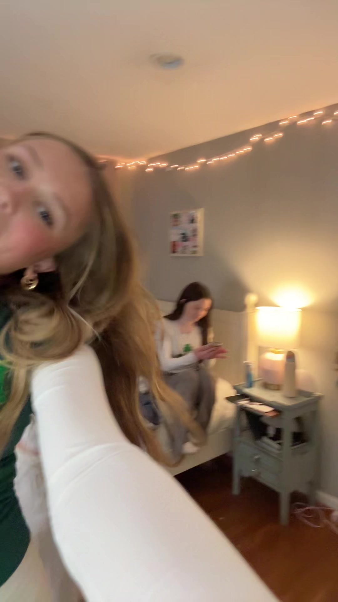 @naomi