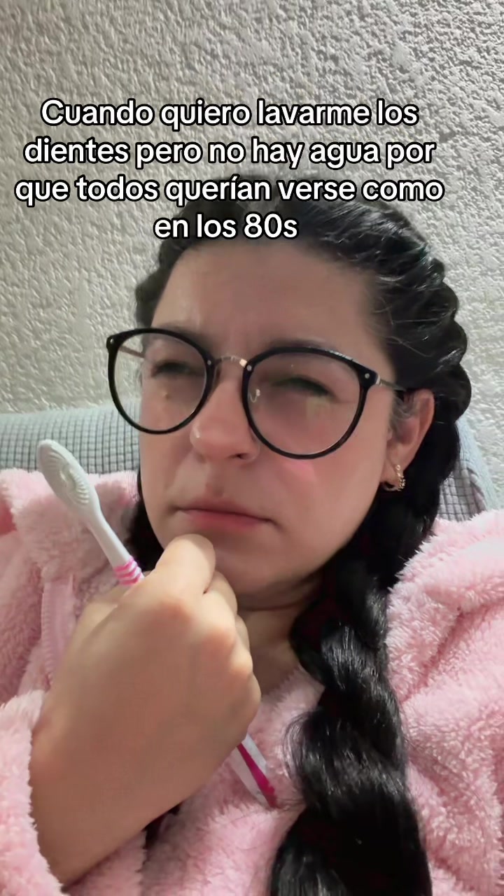 @QueridaGeek
