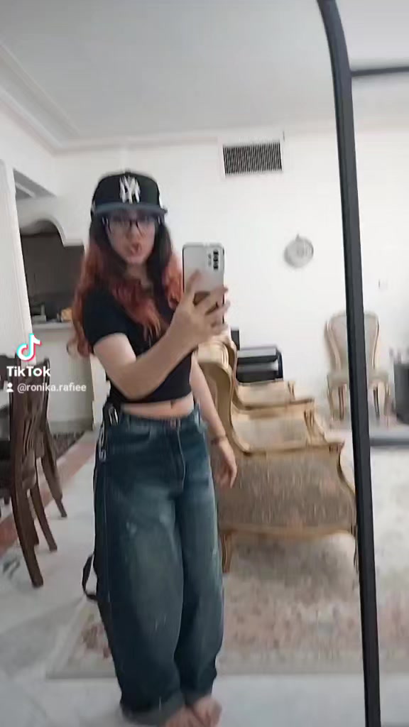 @ronikaaa