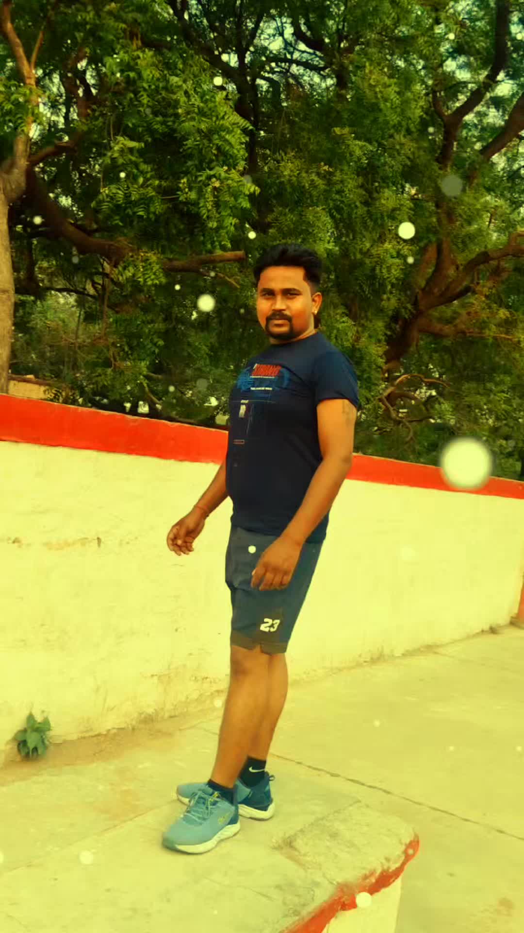 @deewana Saroj mandal