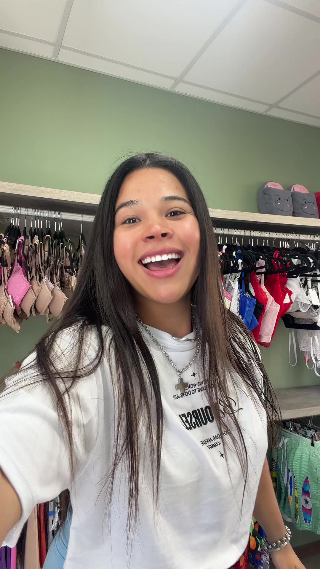 @Oliveraselena