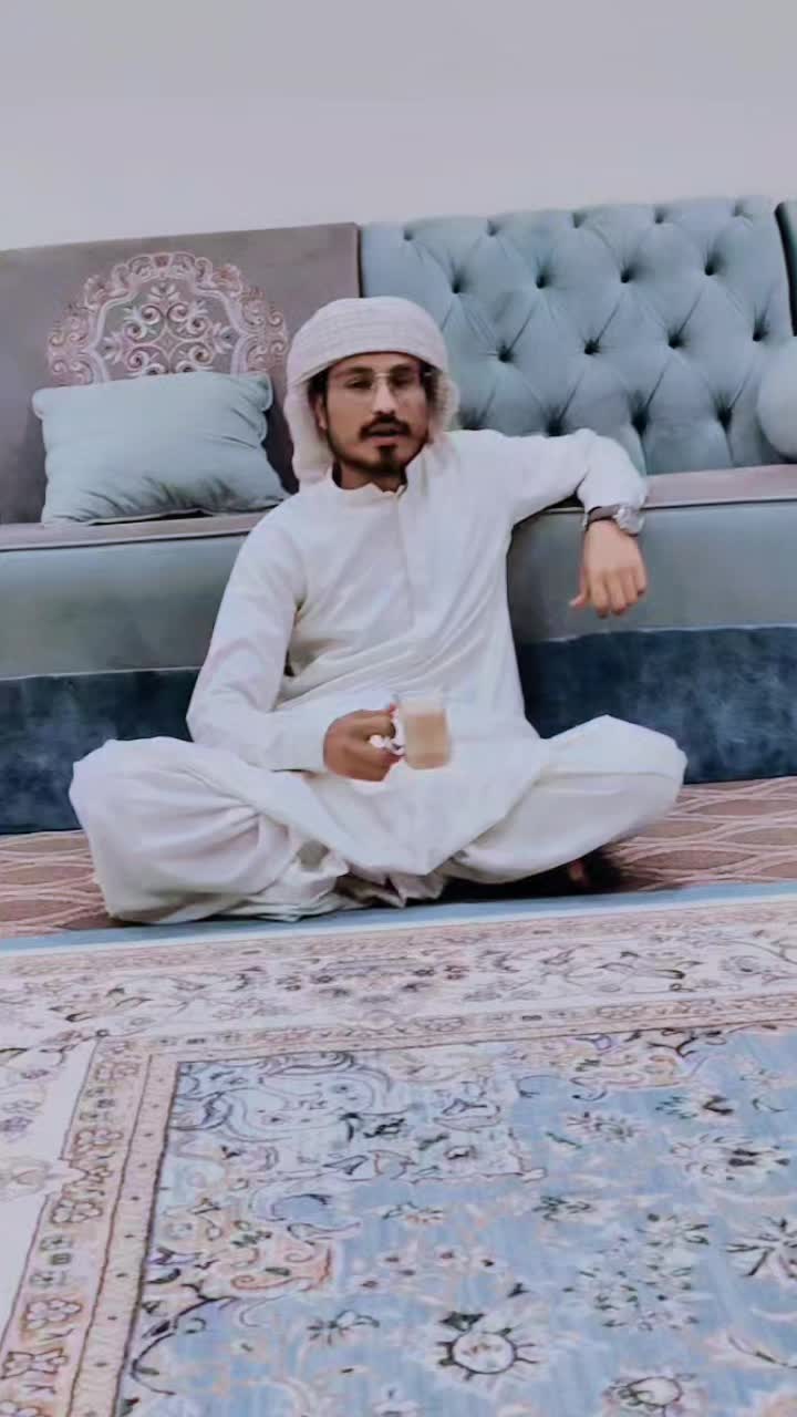 @Ladlah بلوچ💕