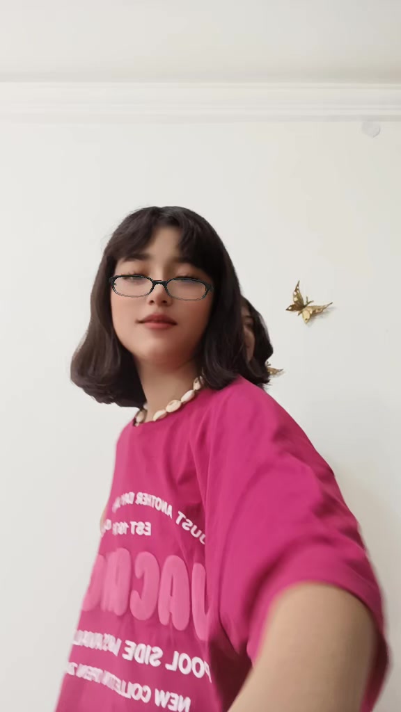 @𝒔𝒂𝒏𝒂🪼