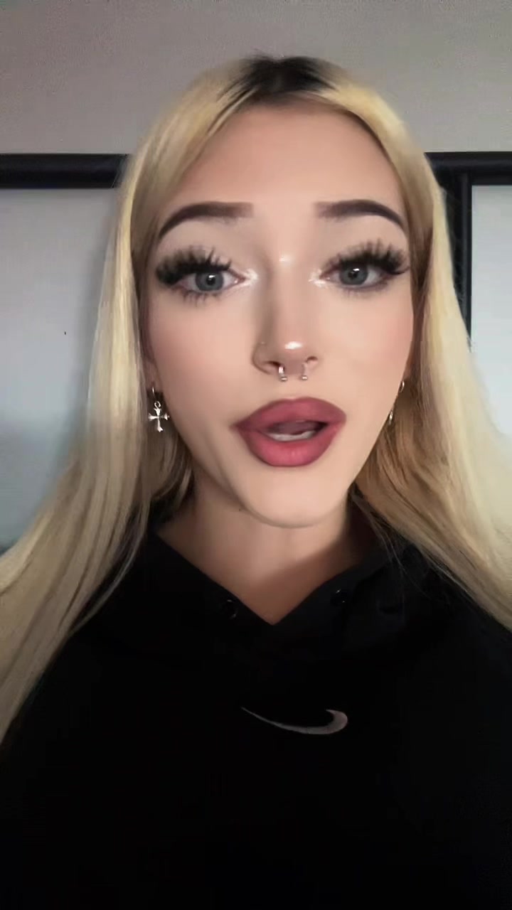 @martynkaniezyje_