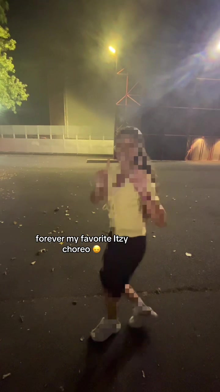 @🐿️