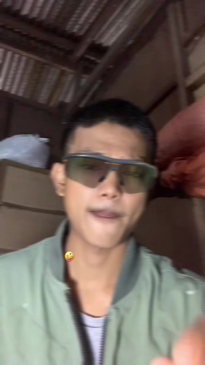 @Kyaw Wana 