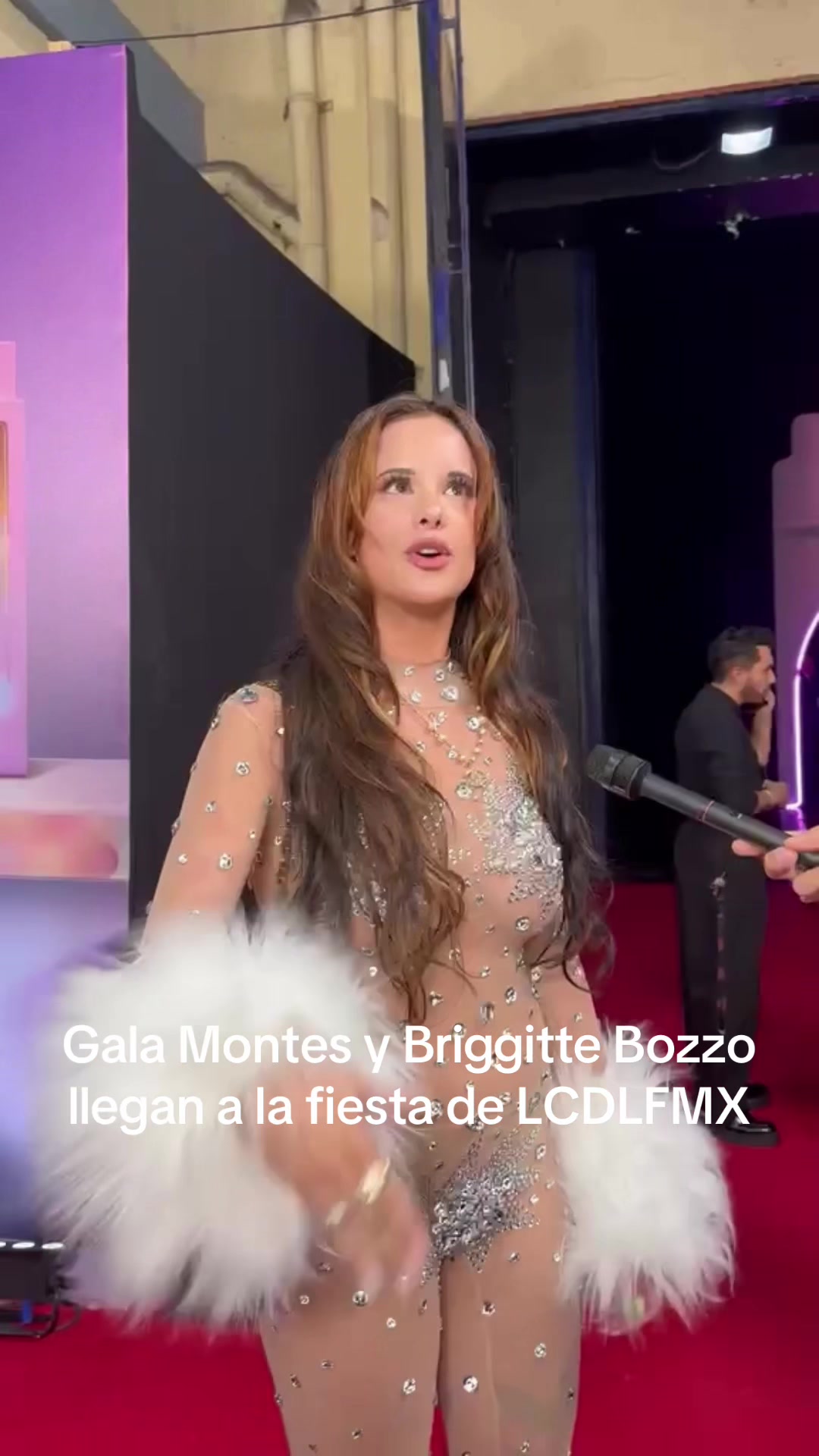 @HOY