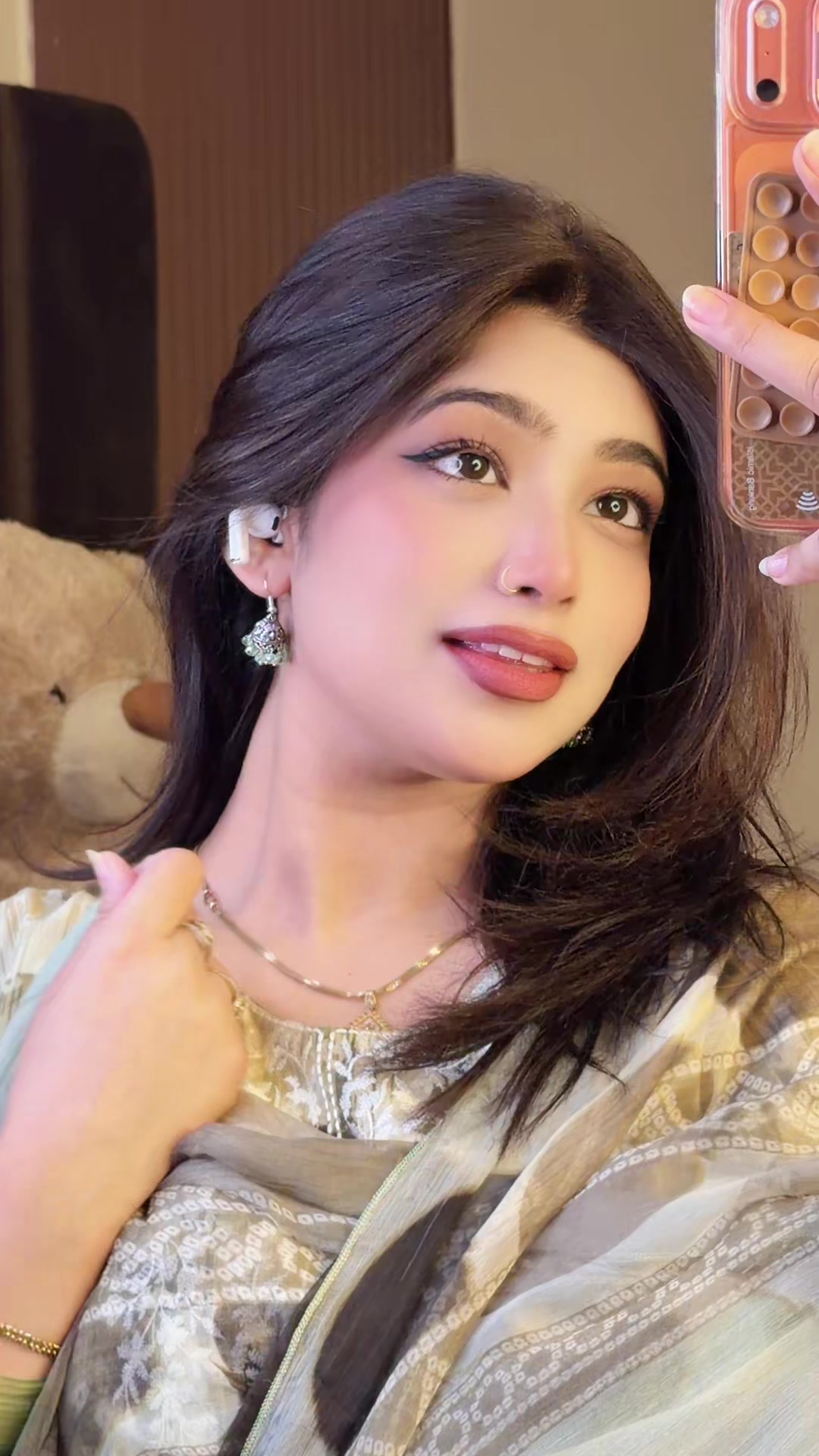 @Malaika naz 👸🏻