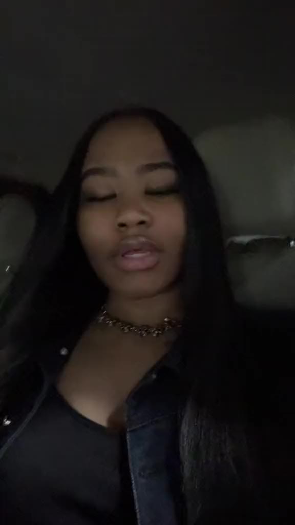 @urlocalhoodprincess