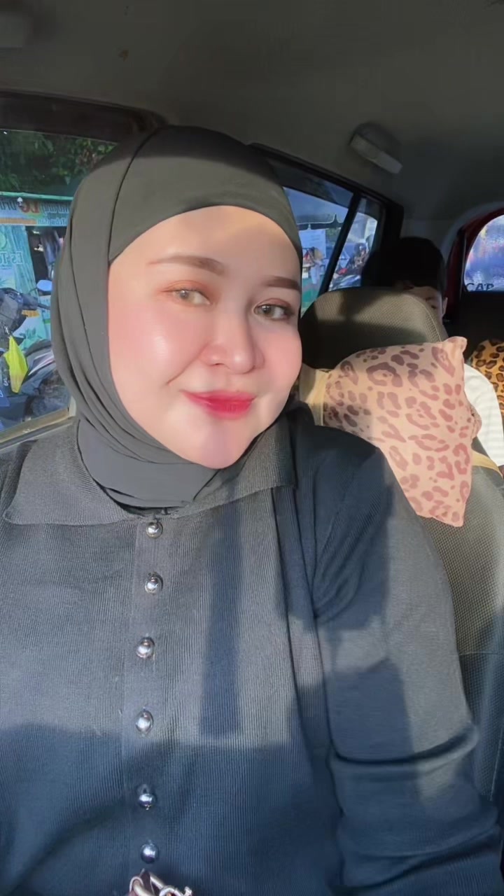 @selfisetiawaty