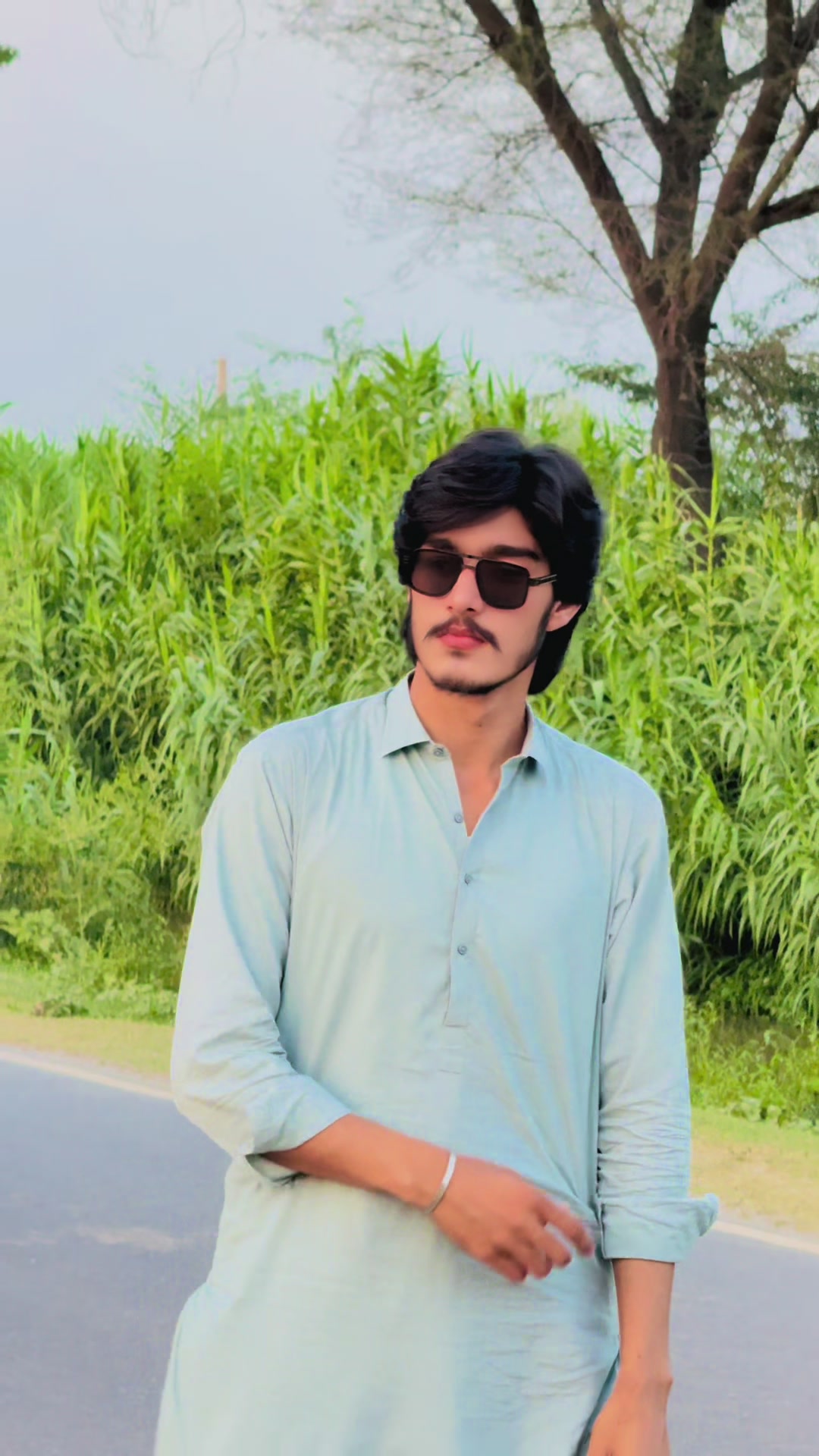 @ملک زبیر گھلو 👑