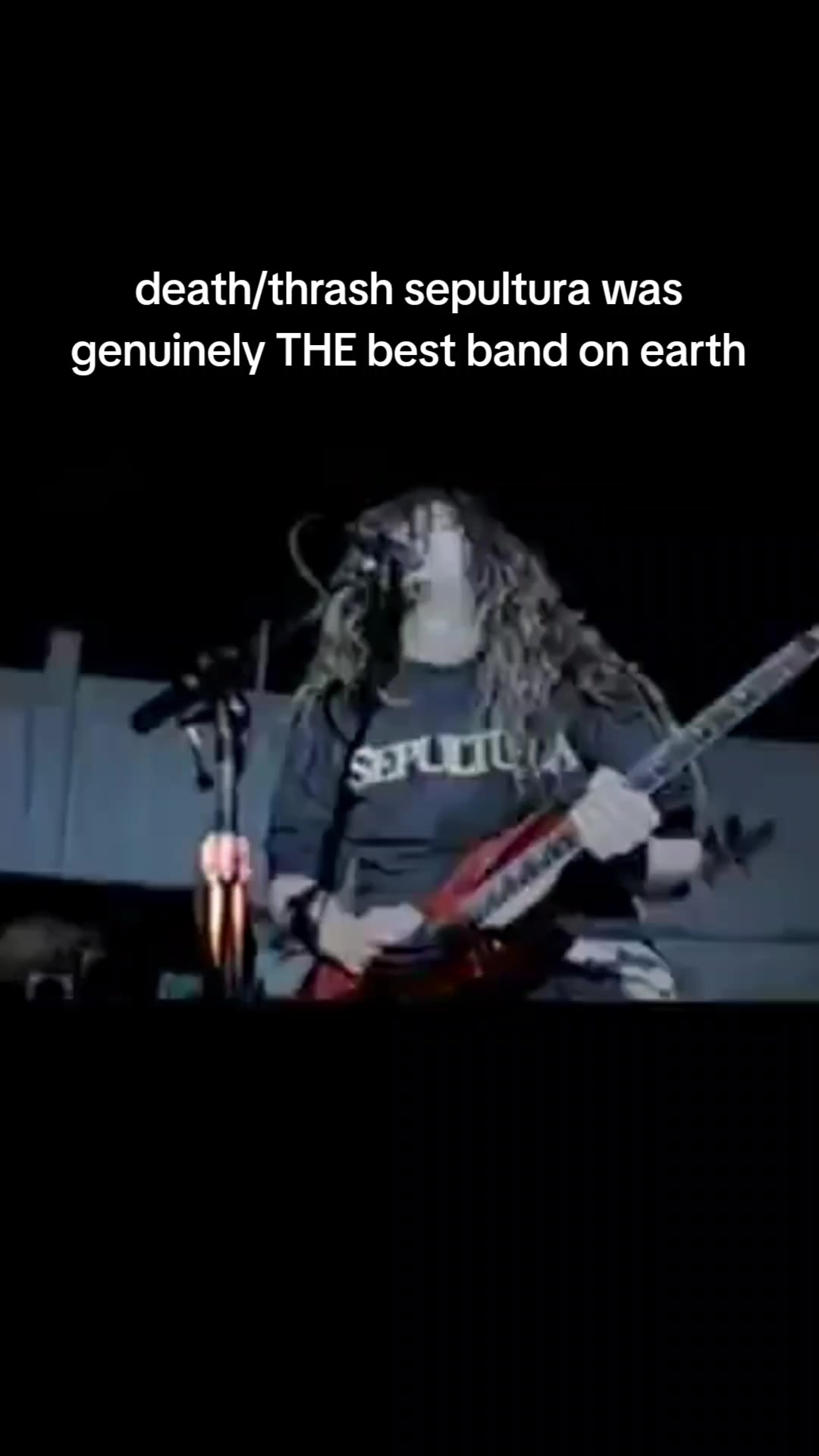 @𓃶