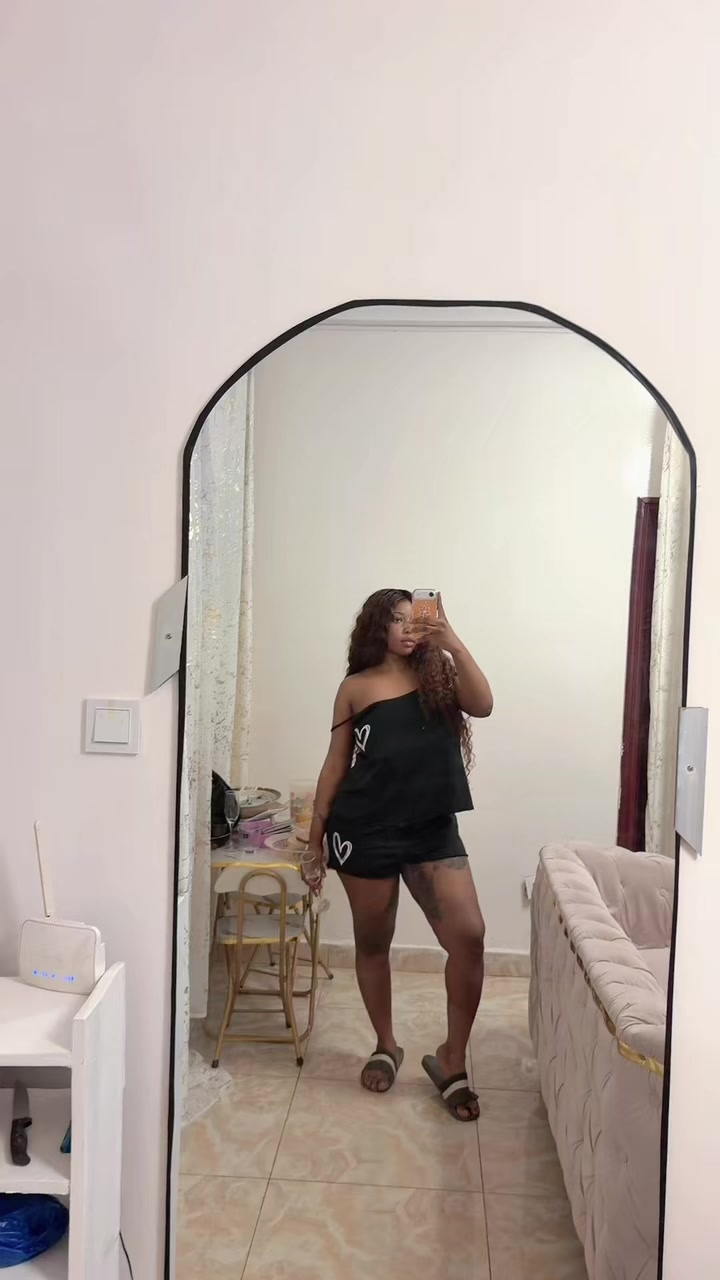 @♥️RiRi♥️