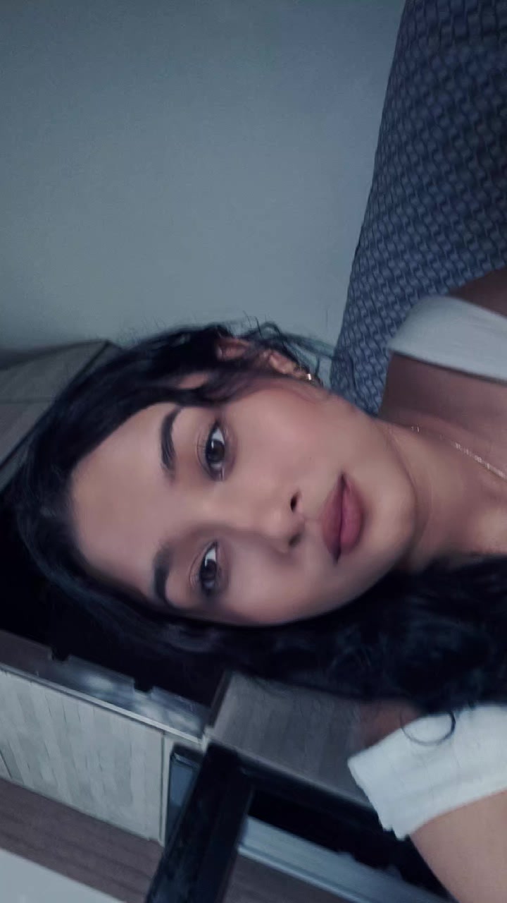 @Paola Vitoria