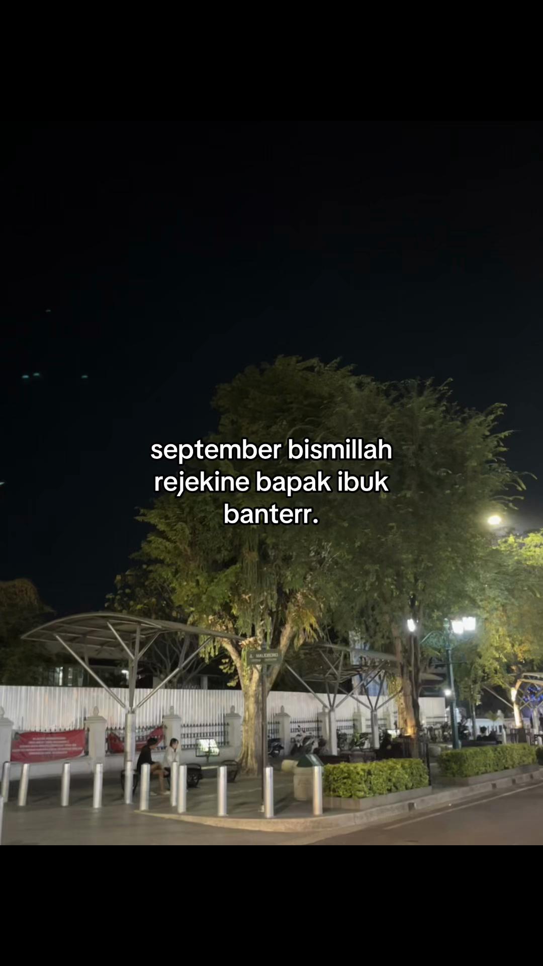 @𝙎𝙏𝘼𝙍𝙇𝙄𝙂𝙃𝙏