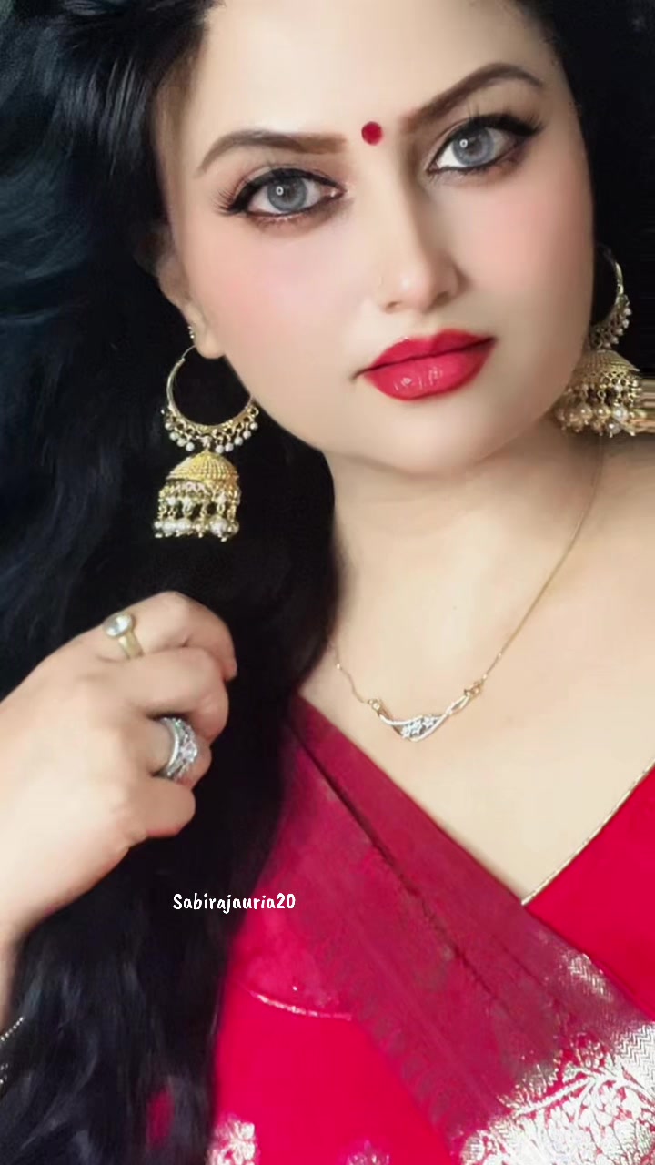 @🦋 Sabi Rajauria 🦋