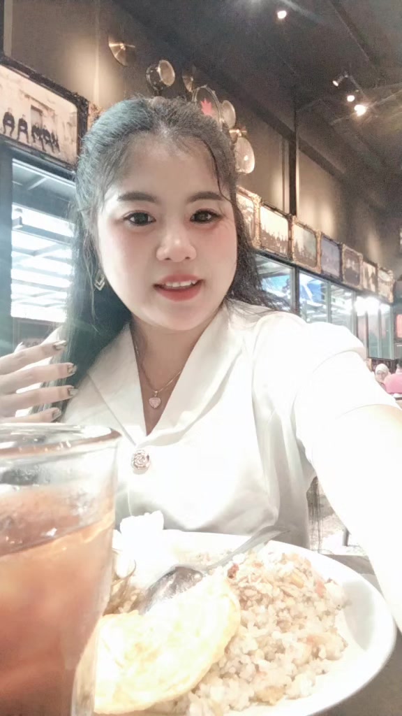 @Vikha230