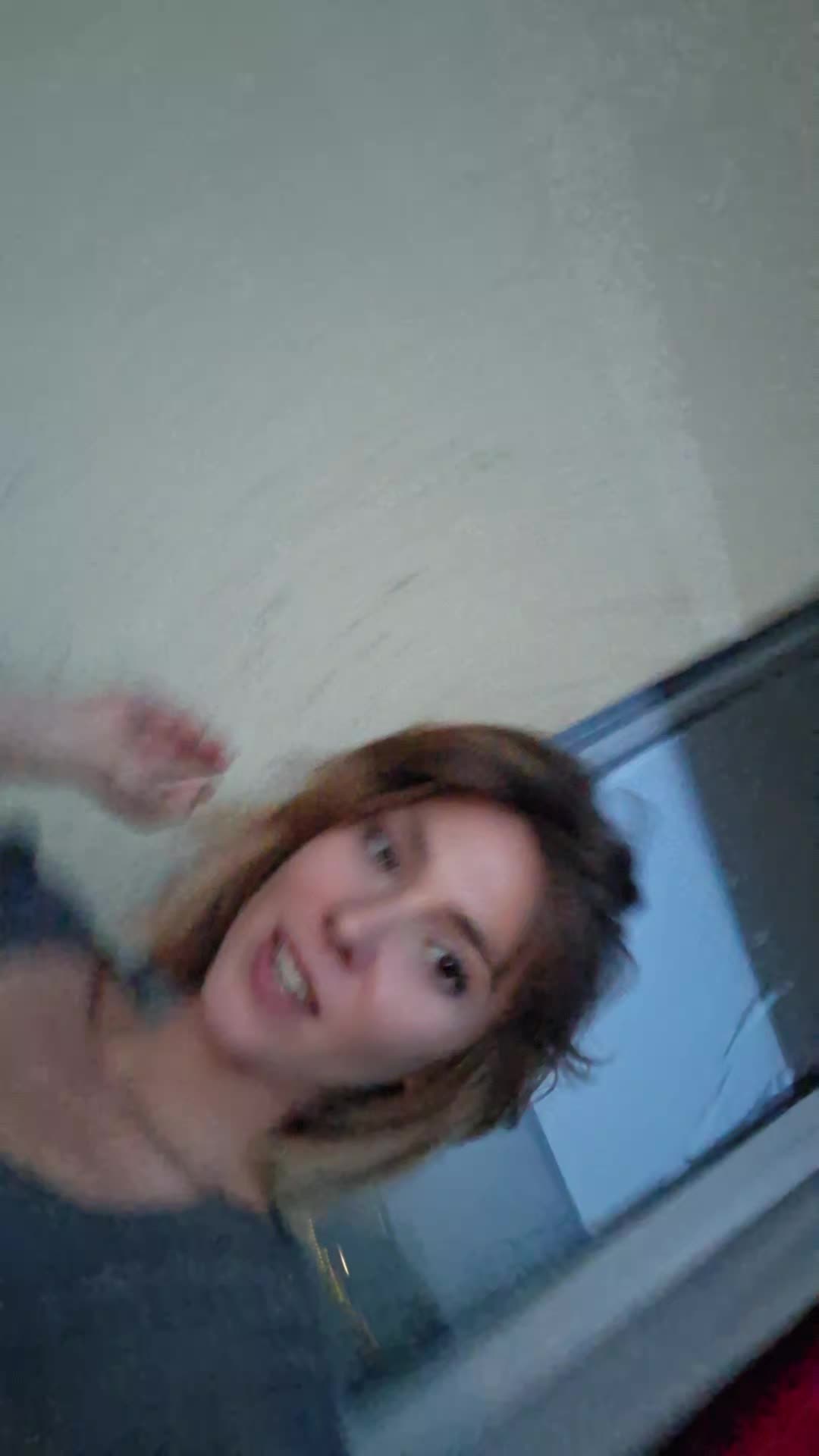 @Pompelmouss