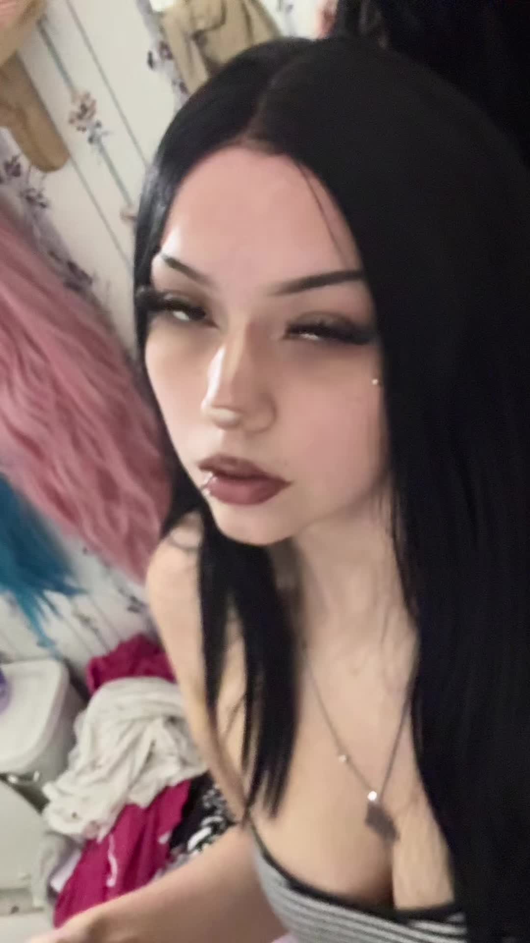 @𝔗𝔢𝔥𝔶𝔞𖣂