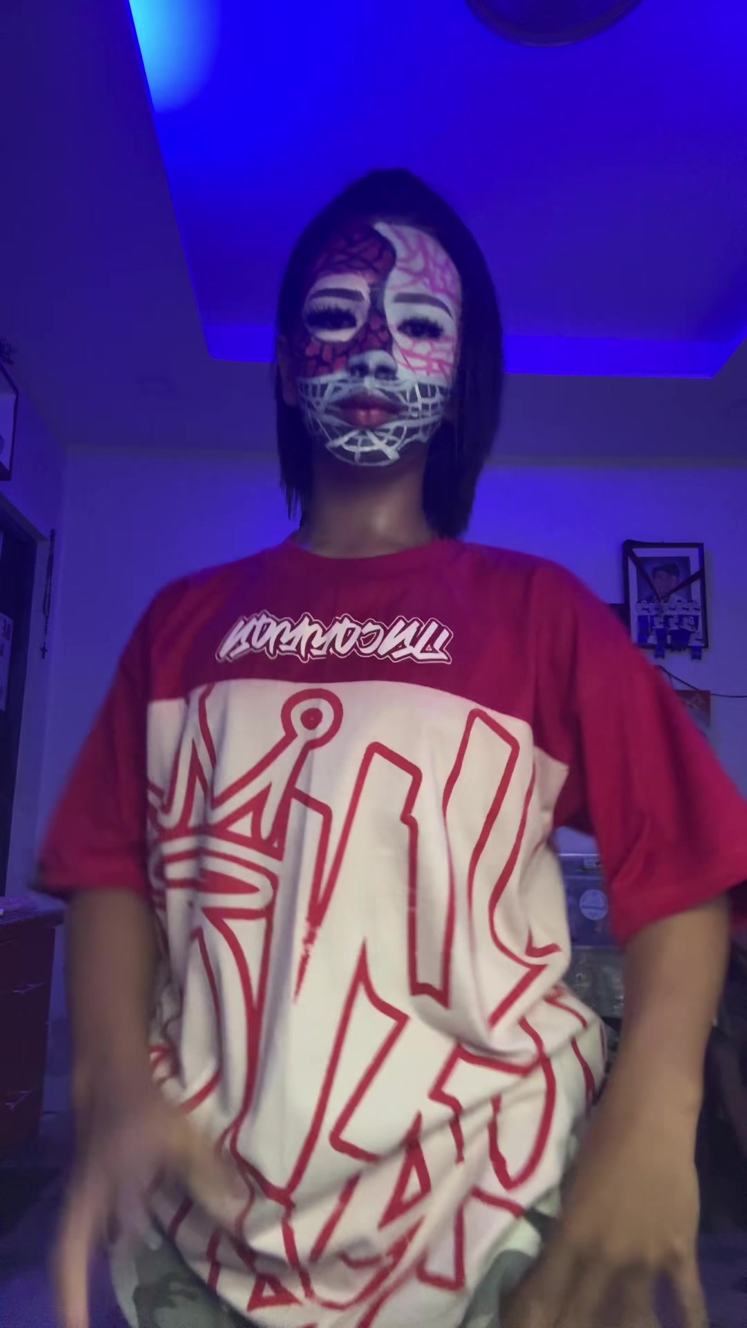 @Skylvrr