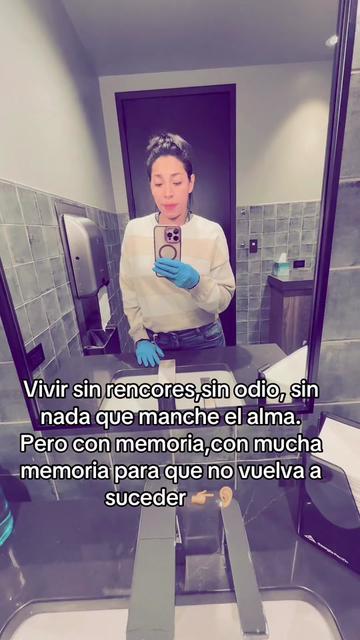 @❄️ candy ❄️
