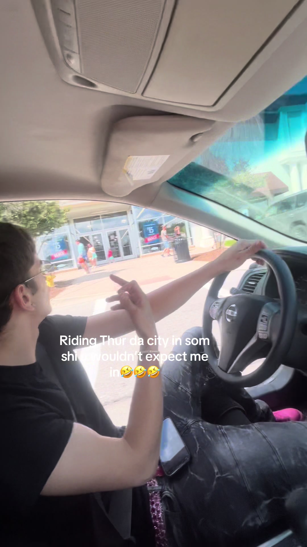 @Şťøłø🚗 ᯤ 𓈆 1%