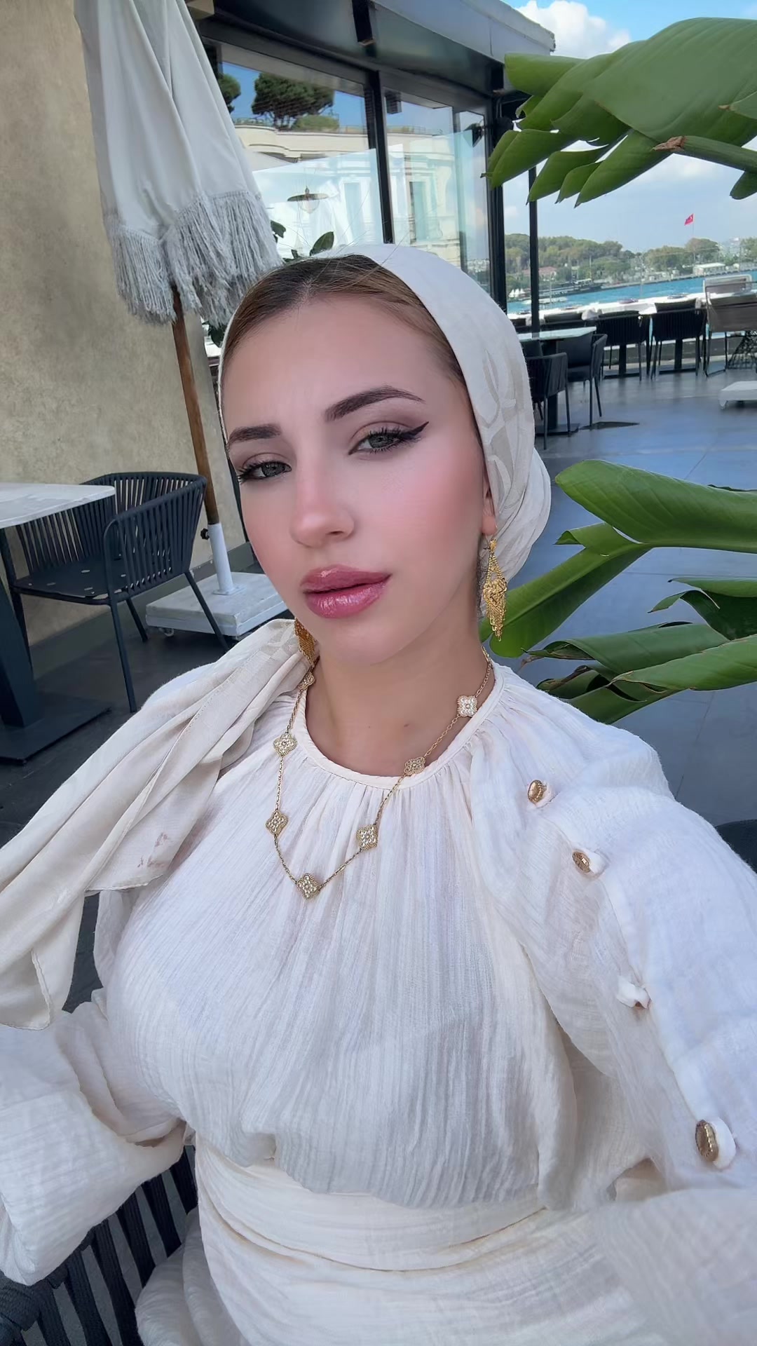 @esrasaltas