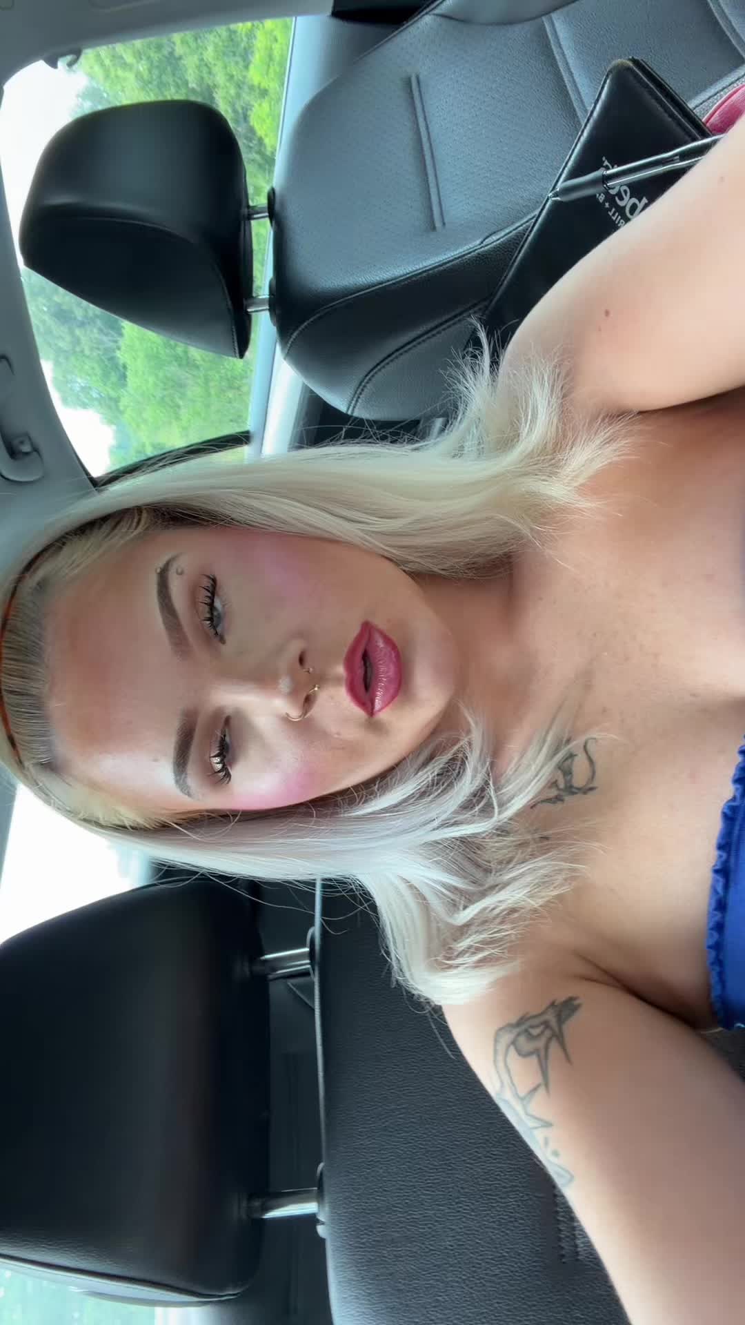 @mora🧛🏻♀️