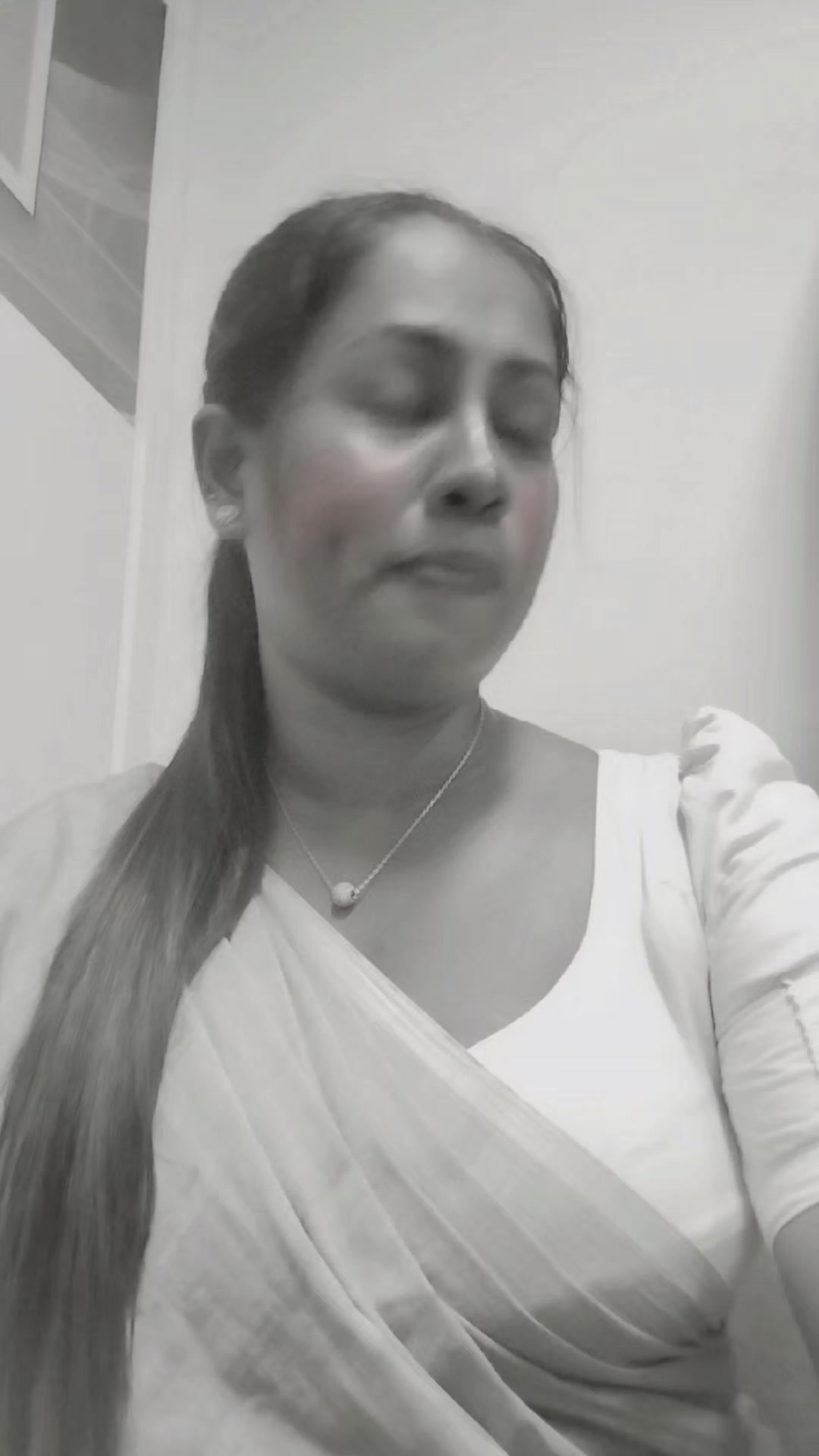 @nilu🌹