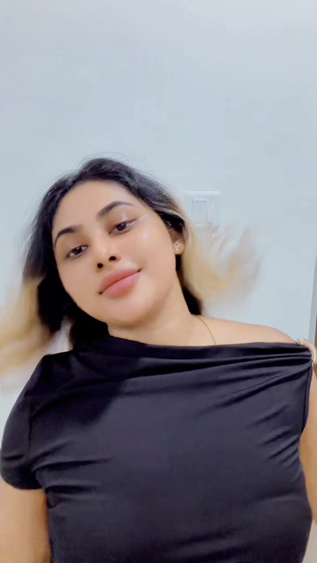 @Sanjana🎀