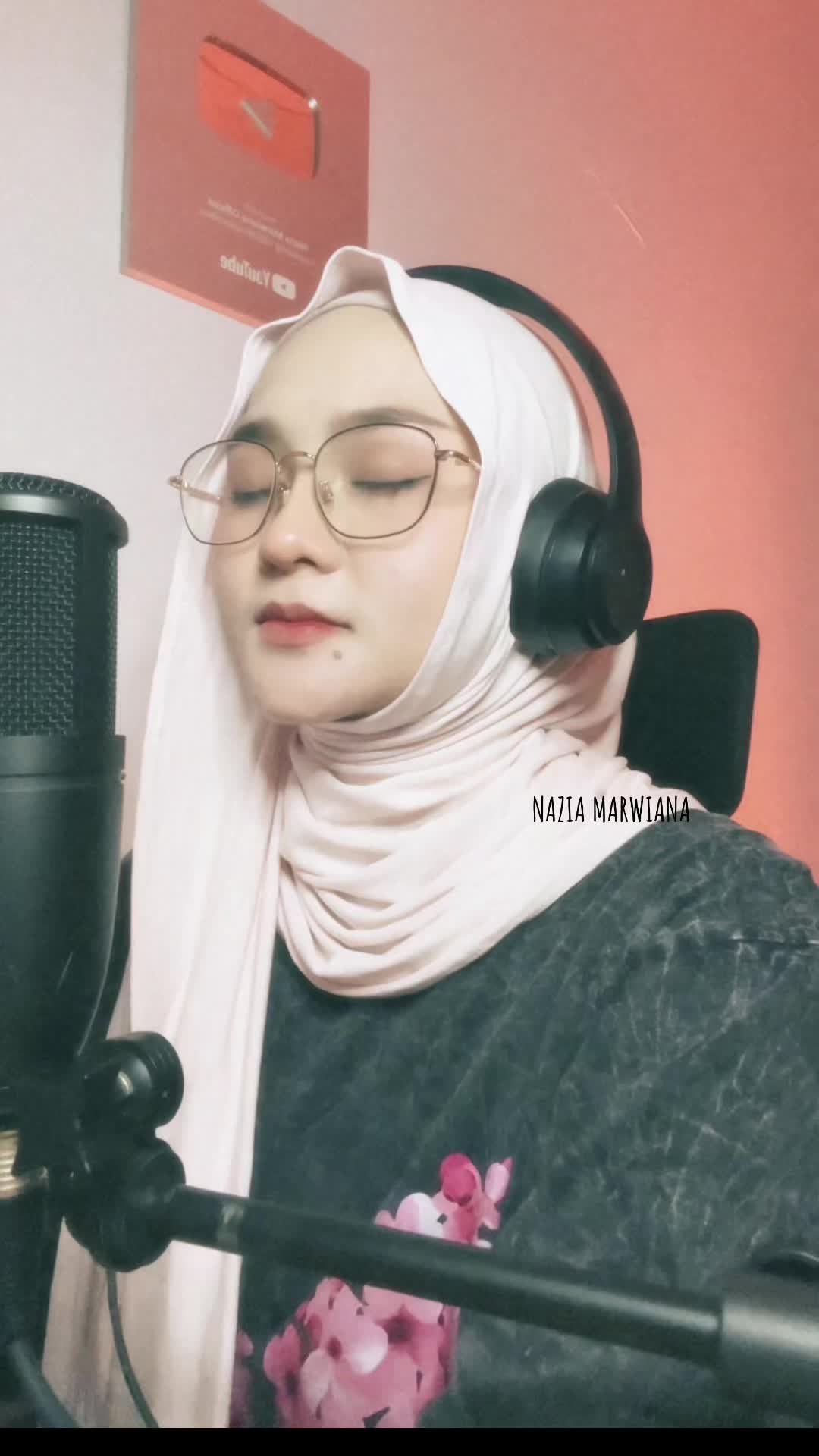 @Nazia Marwiana