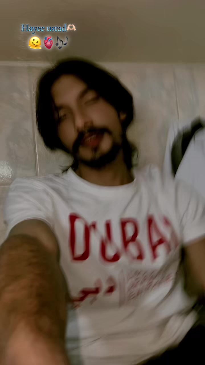 @Rabeel bhangar 11O 🇦🇪🫶🦋
