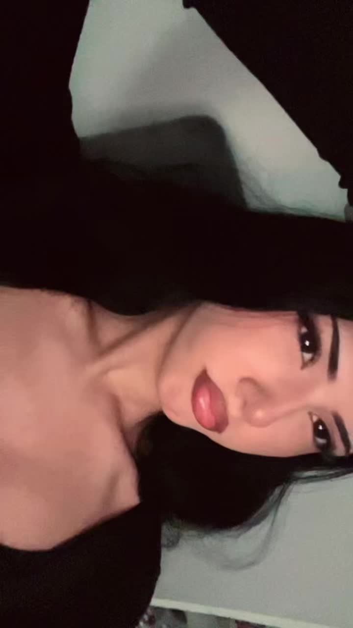 @nadjaa