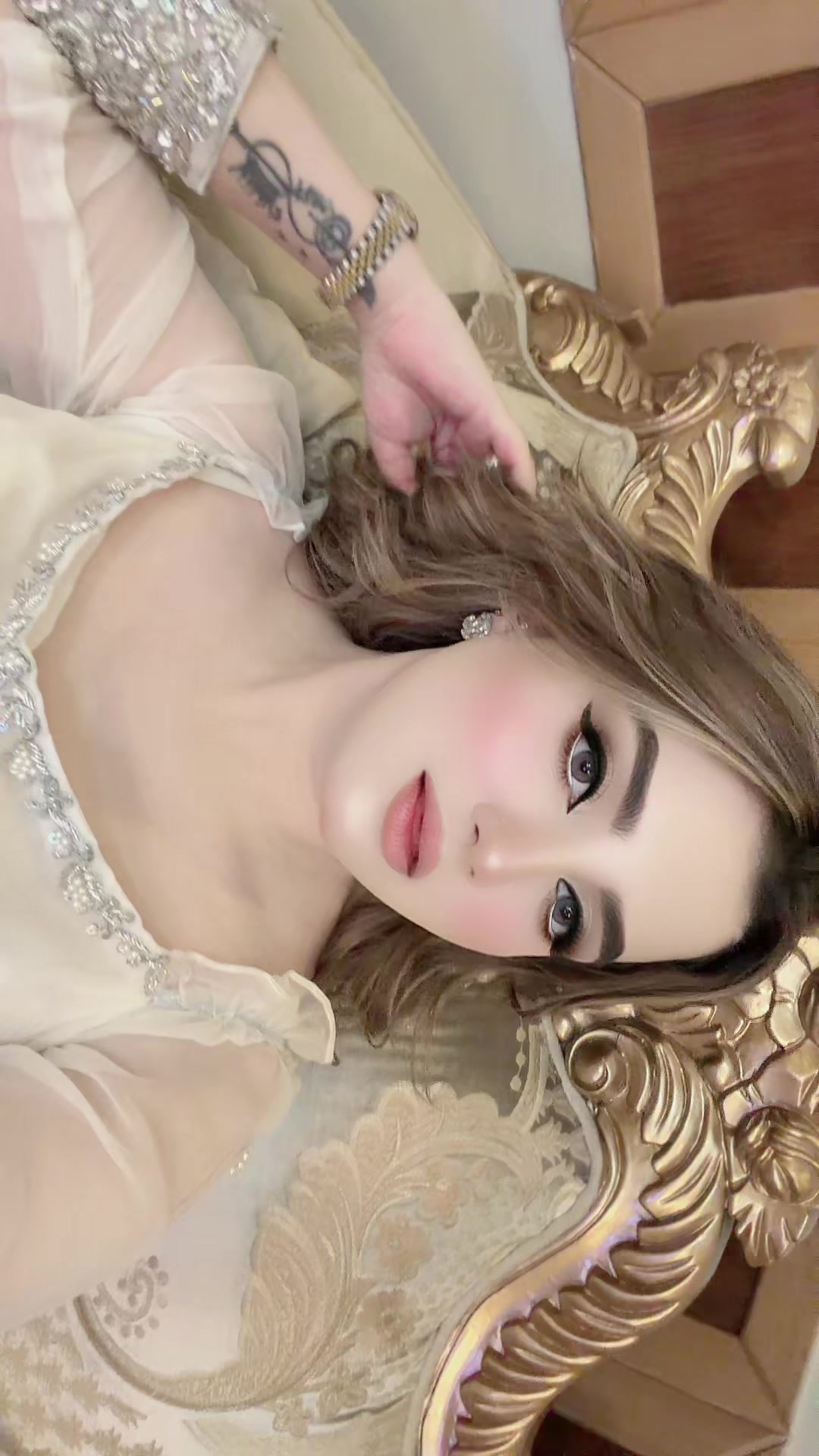 @Malaikakhattak444