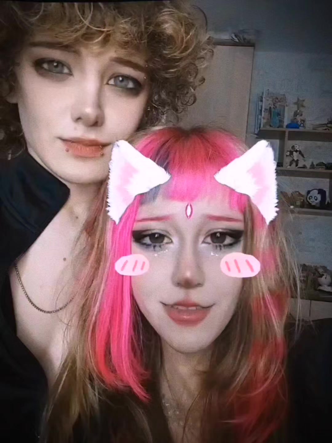 @𝓜𝓪𝓷𝓭𝓻𝓲𝓼♡