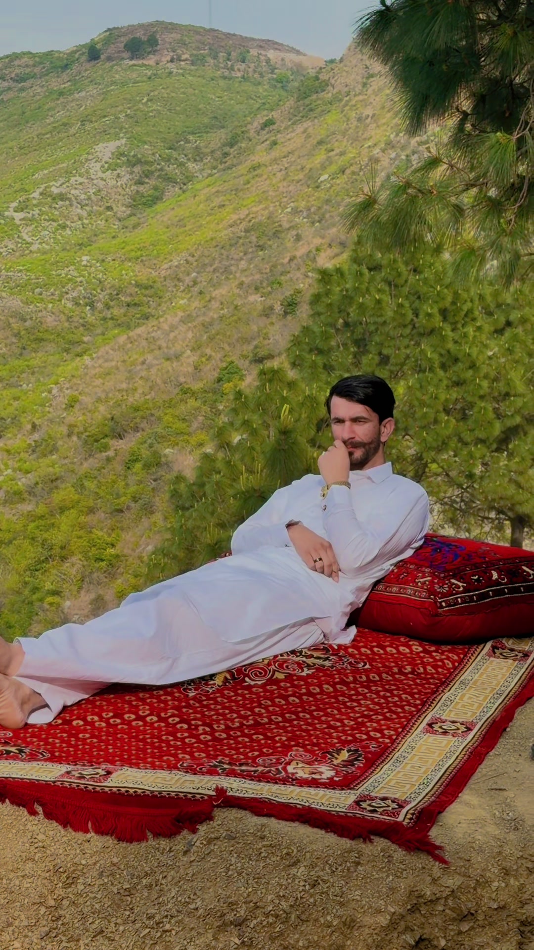 @SK Ahmadzai 🤨