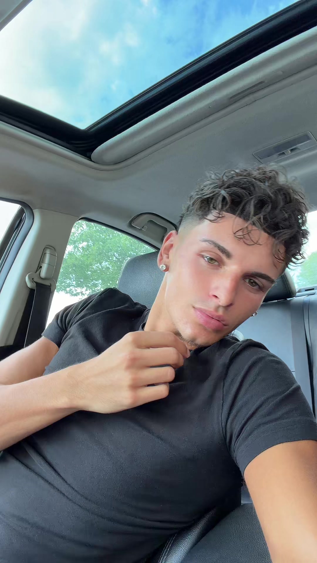 @chris.nikoo