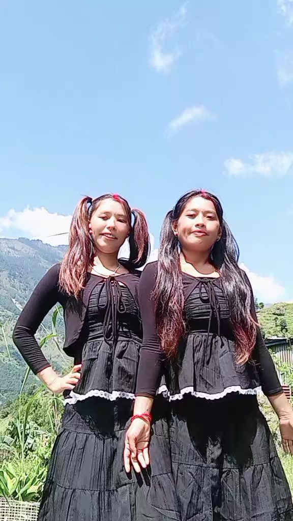 @santu maya tamang🌼🌺