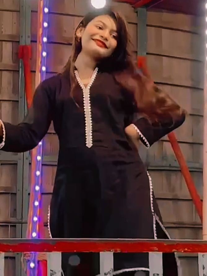 @pinky khan