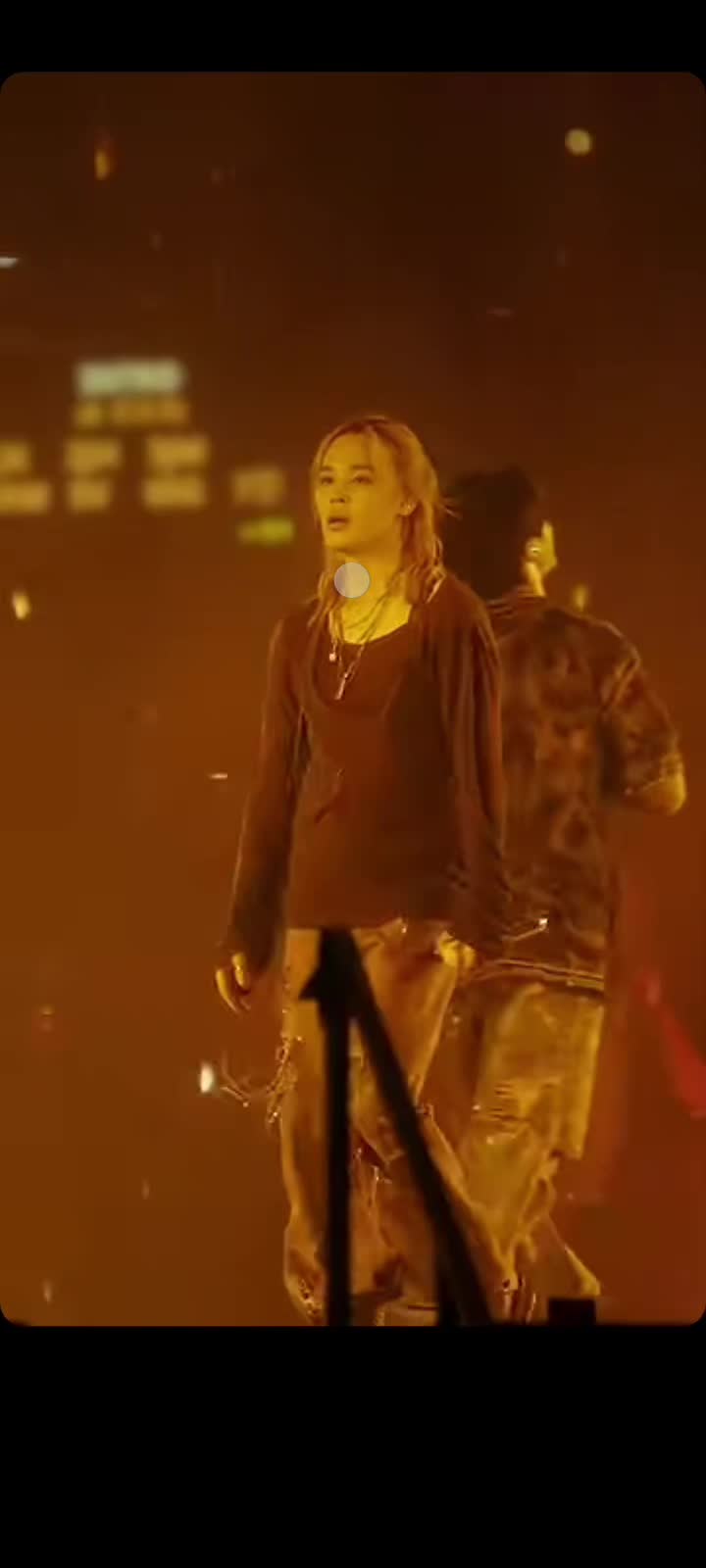 @iridescent⁷