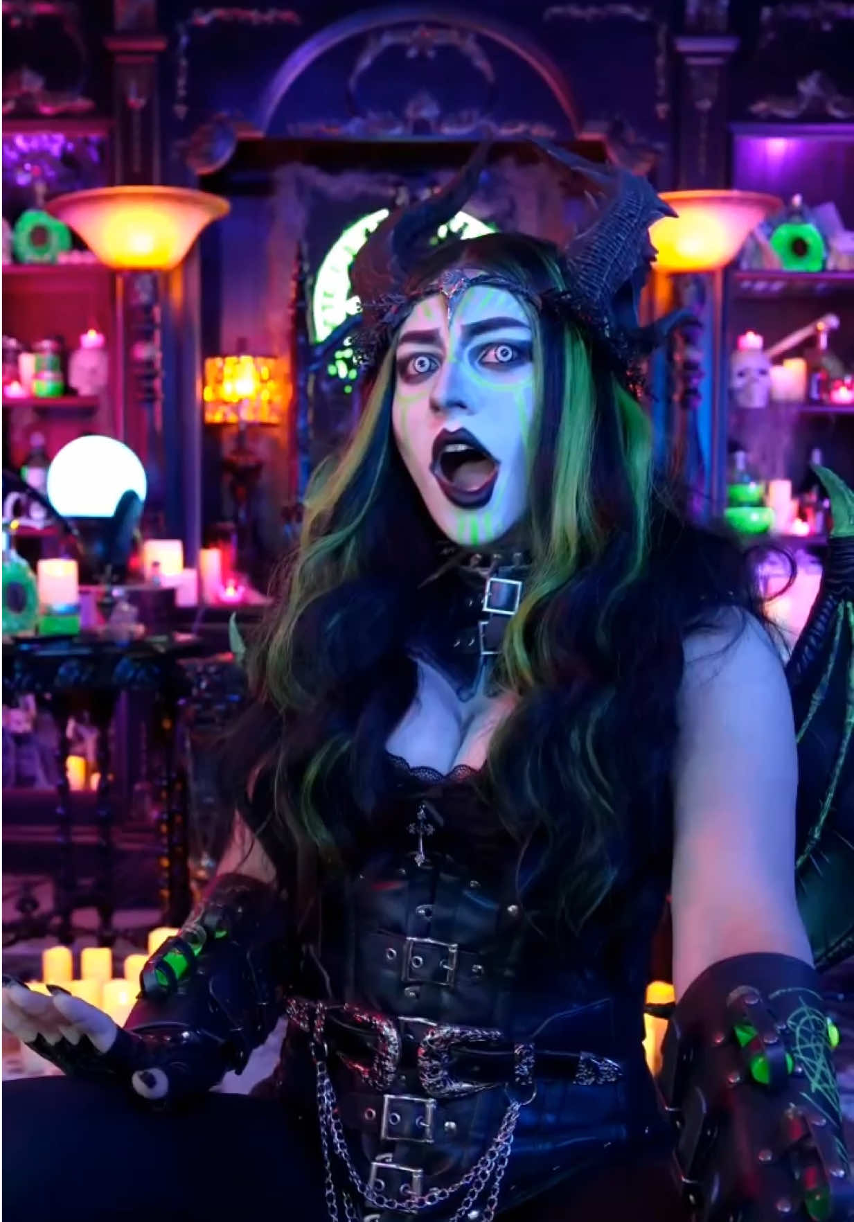 @𝕯𝕒𝕣𝕜 𝔄𝔩𝔠𝔥𝔢𝔪𝔦𝔰𝔱 ☥✧