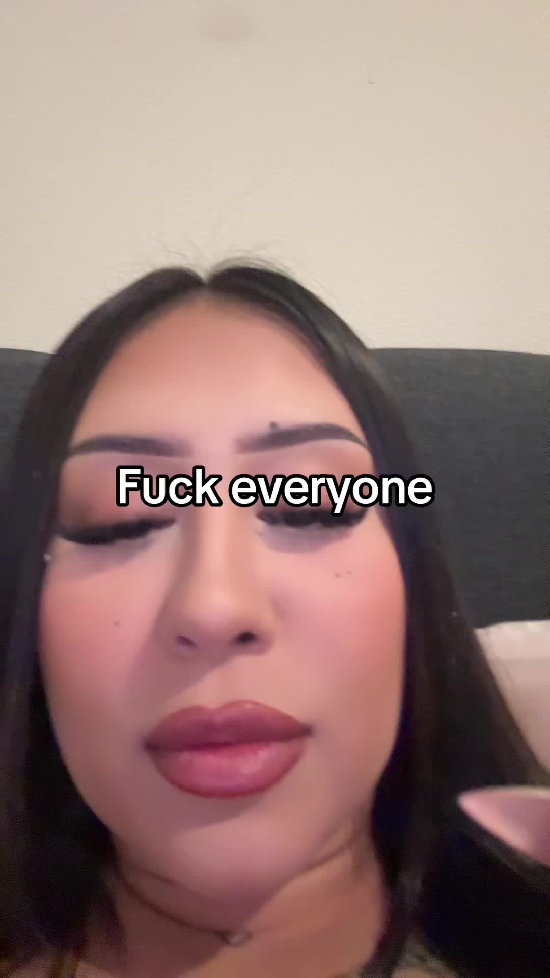 @️
