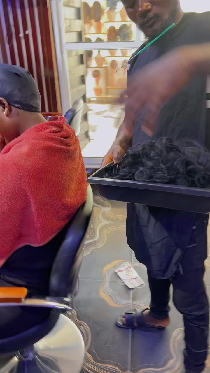 @Ultrahairluxury